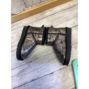 Koolaburra by UGG Toddler Size 7 Metallic Silver Crackle Mini Boots